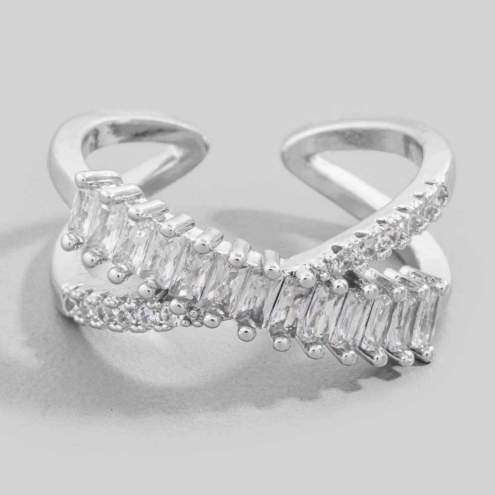 La bague réglable Baguette X de Looks by Fame CZ