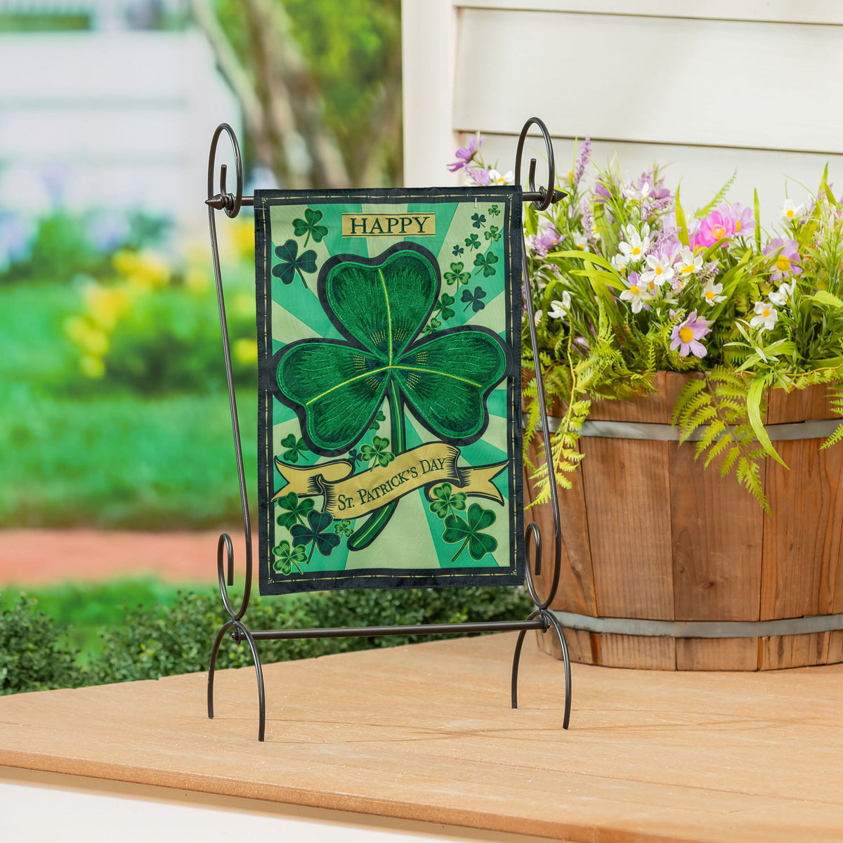 St Patrick's Day Shamrock Applique Garden Flag