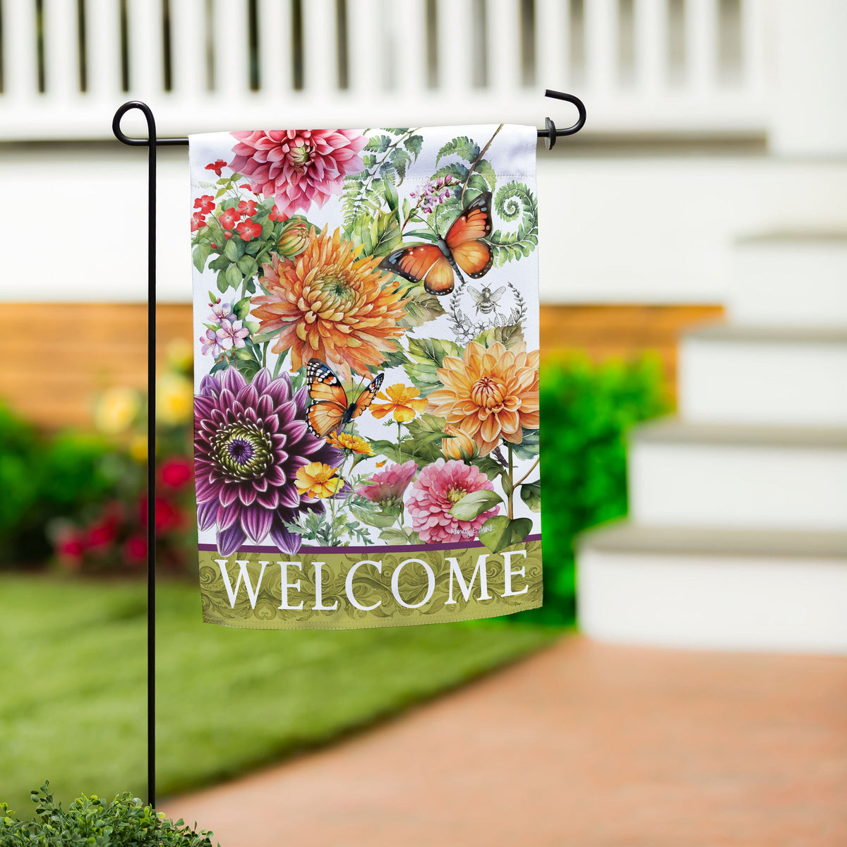 Dahlia Botanica Suede Garden Flag