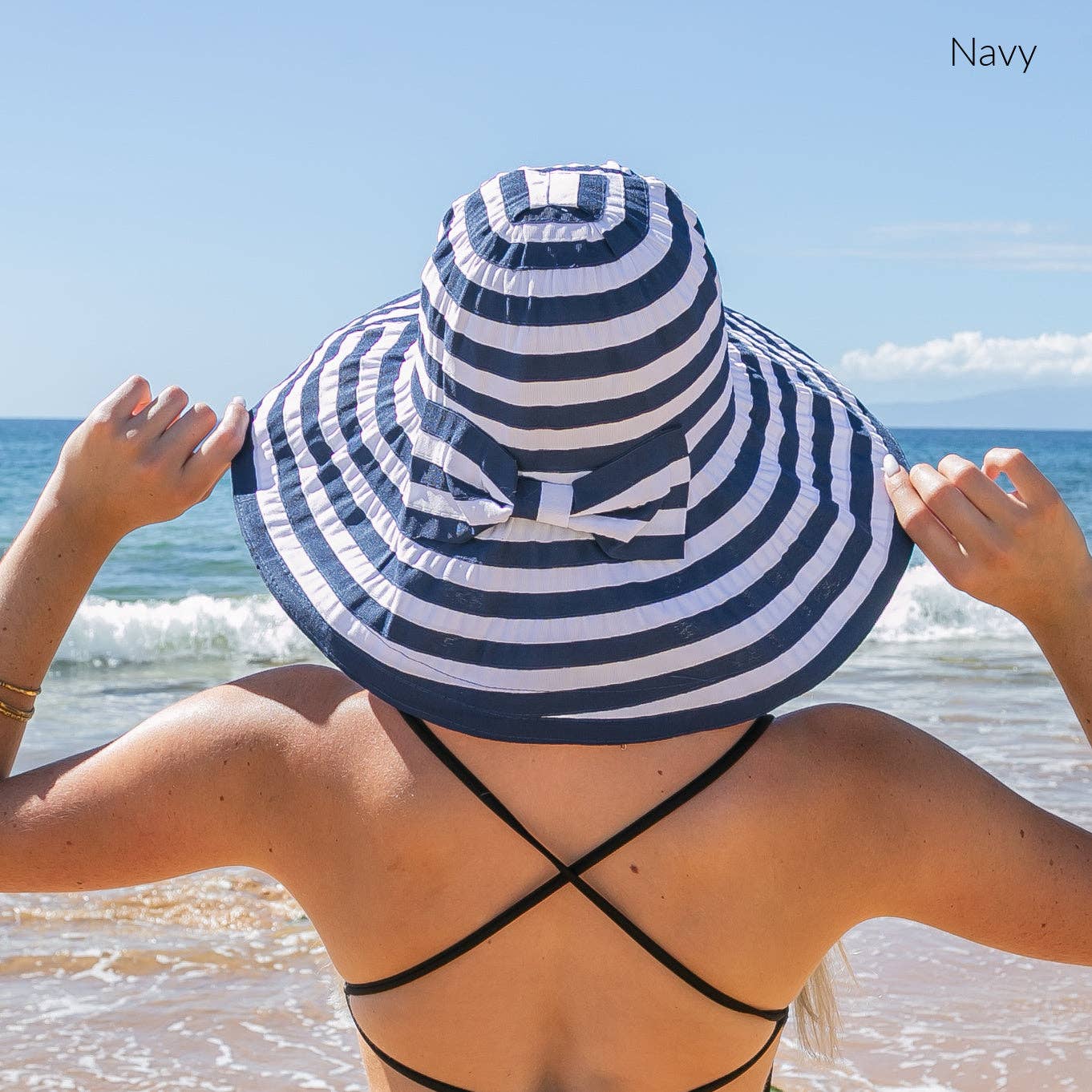 Chapeau de soleil à rayures avec nœud