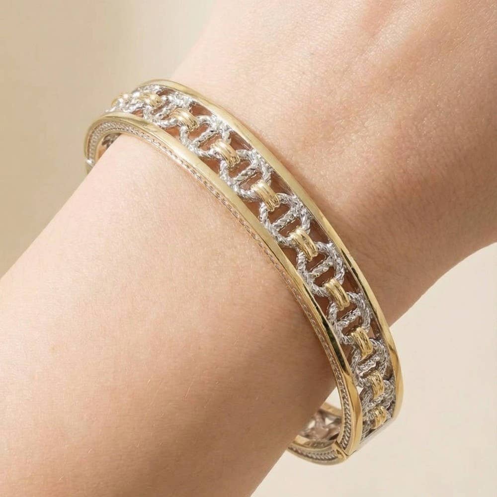 The Looks by Fame Gold Plated 2 Tone Clover Hinge Bangle Bracelet