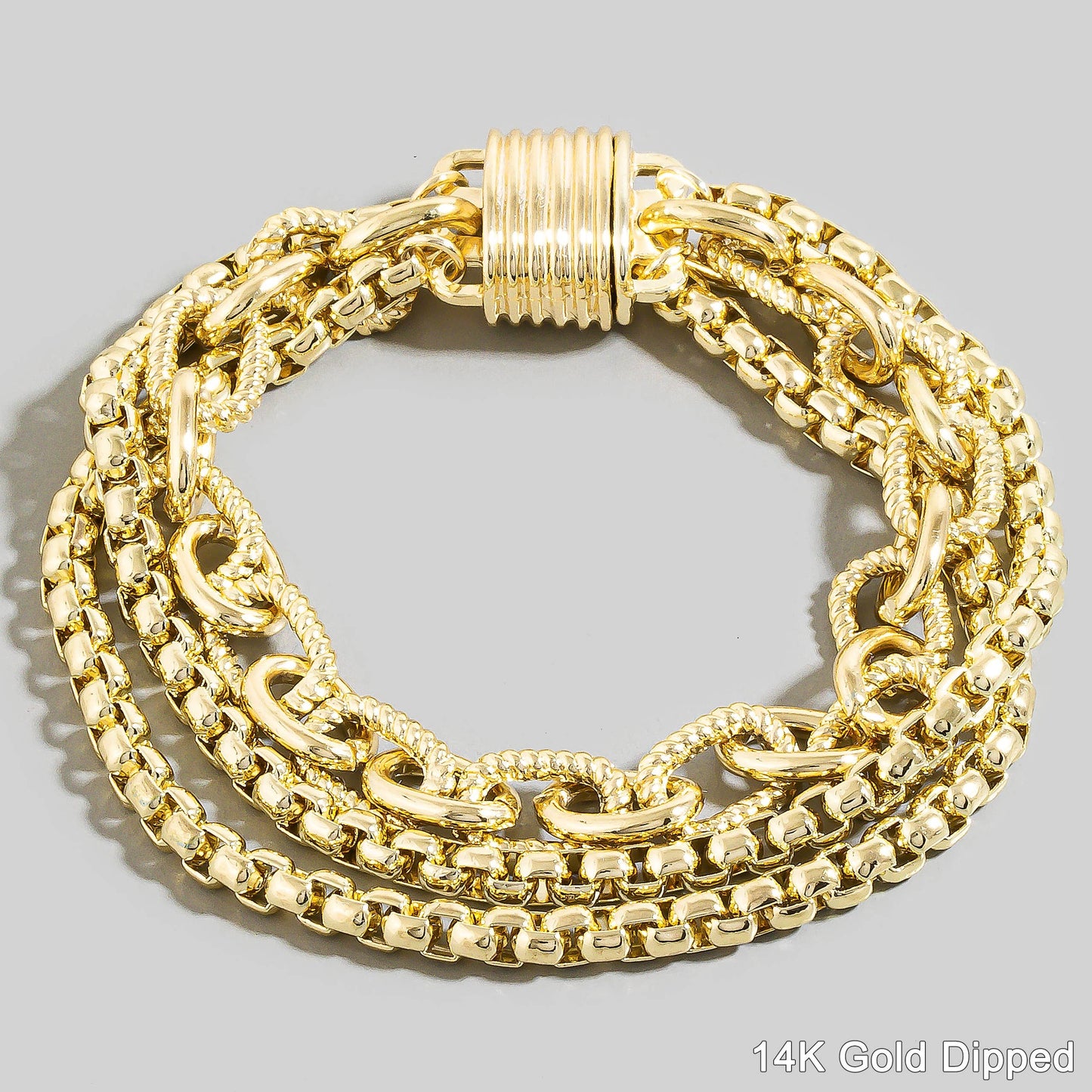 Bracelet Plaqué Or à Fermoir Magnétique Chaînes Assorties The Looks by Fame