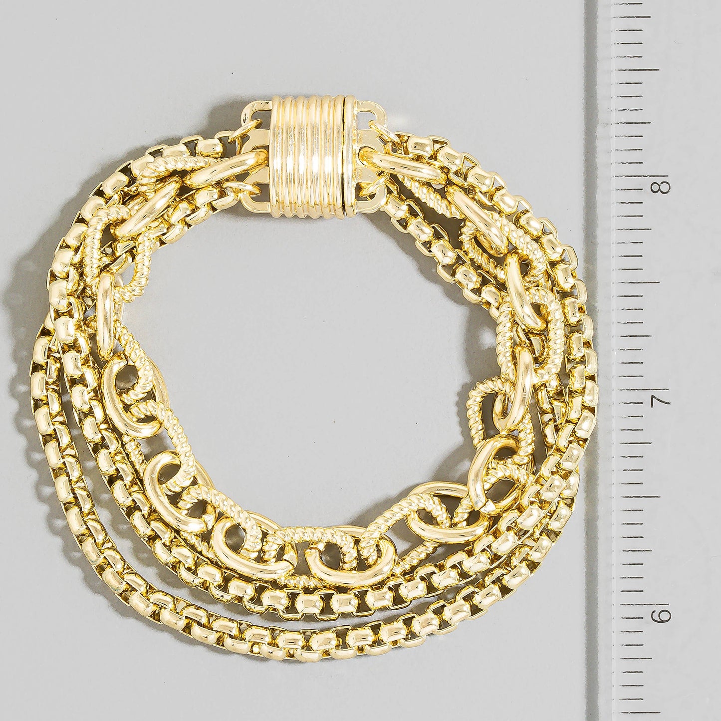 Bracelet Plaqué Or à Fermoir Magnétique Chaînes Assorties The Looks by Fame