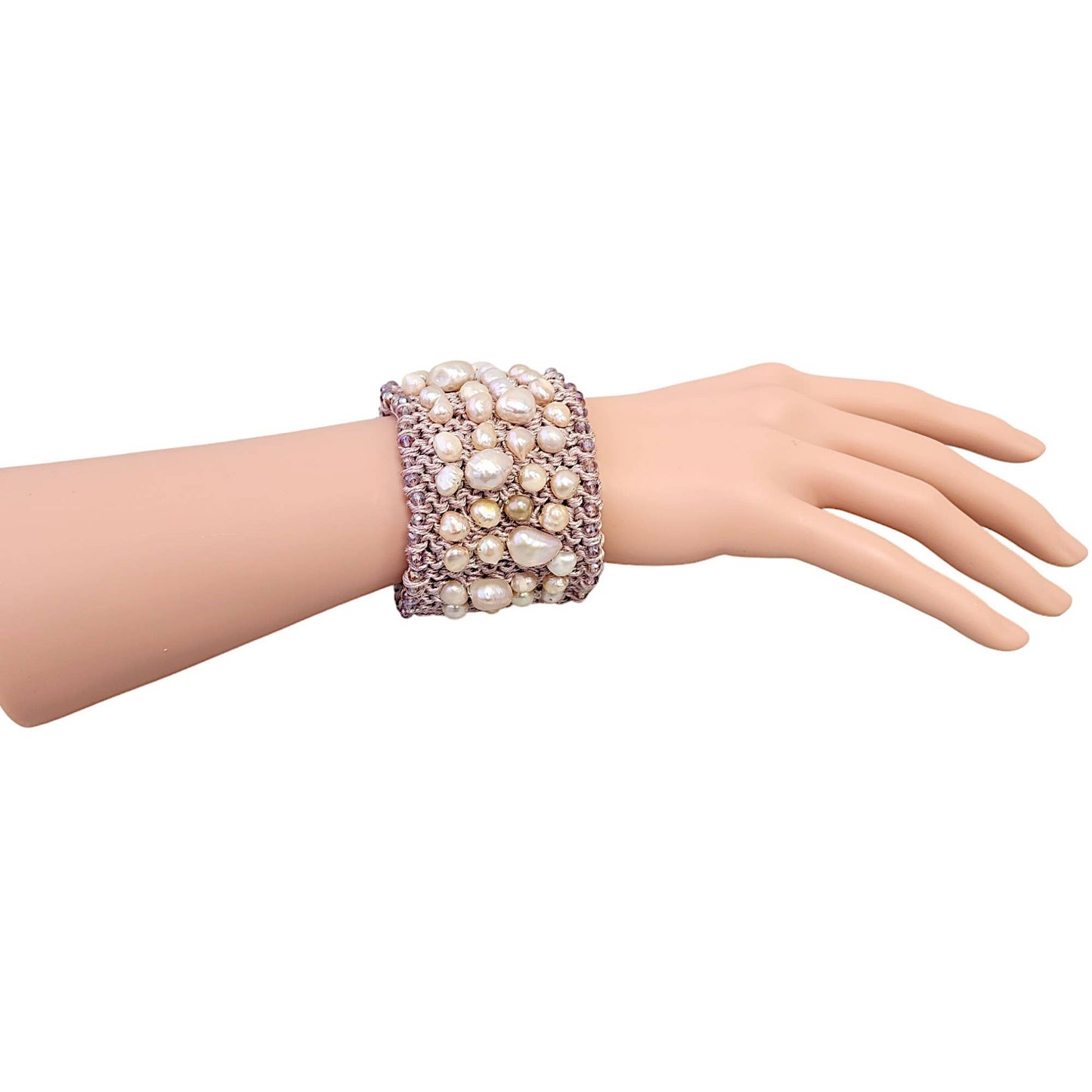 Bijoux Envie Pearl Cuff Bracelet | Pastel Pink | Crochet | Gold | Coastal