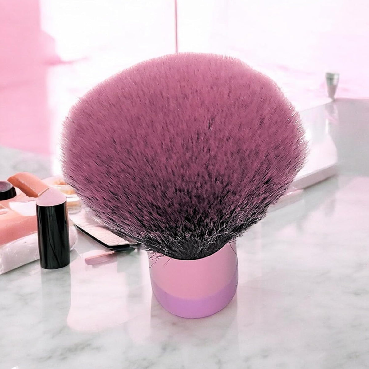BevyGold Large Kabuki Powder Brush, Pink