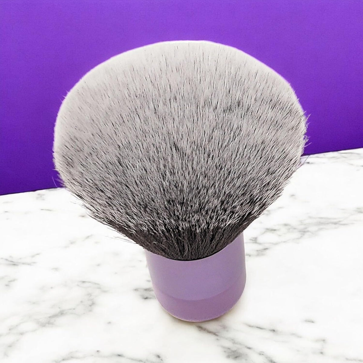 BevyGold Large Kabuki Powder Brush, Violet