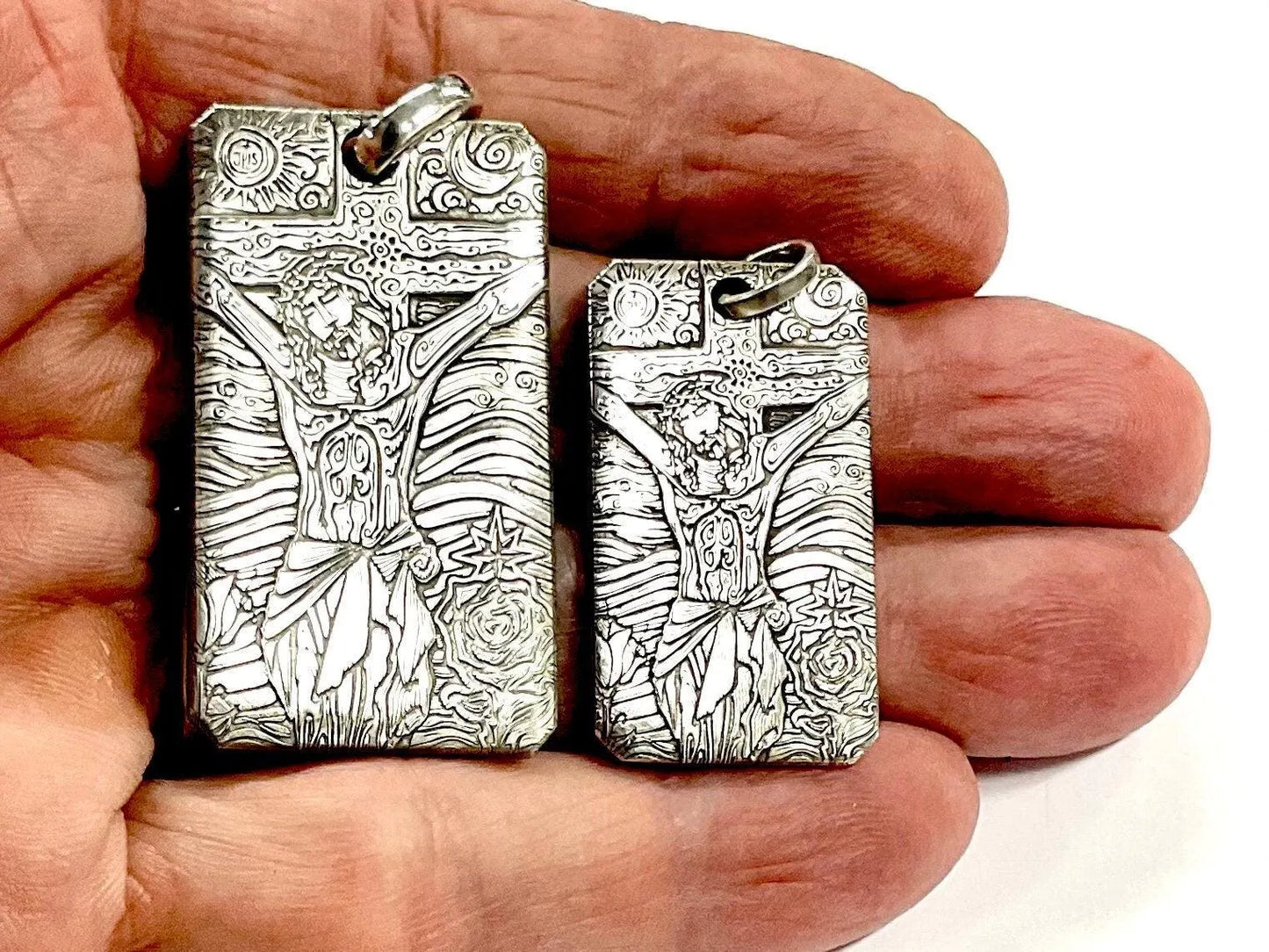 solid sterling silver engraved s999 dog tag jesus image crucifix cross necklace biker waterproof medallion mens christian jewelry