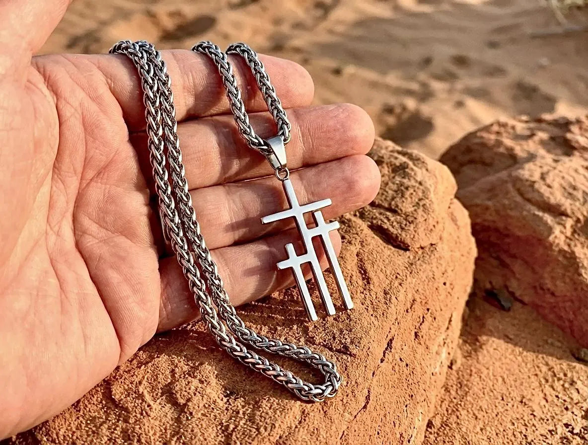 3 cross necklace hypoallergenic waterproof stainless steel for woman and men