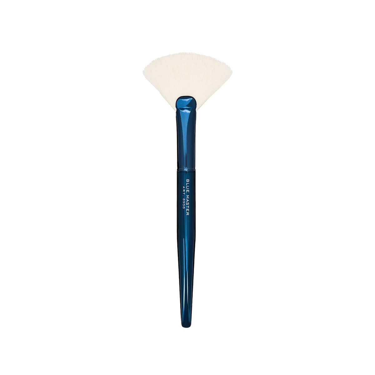 Kryolan Blue Master Fan Brush for Precise Highlighting