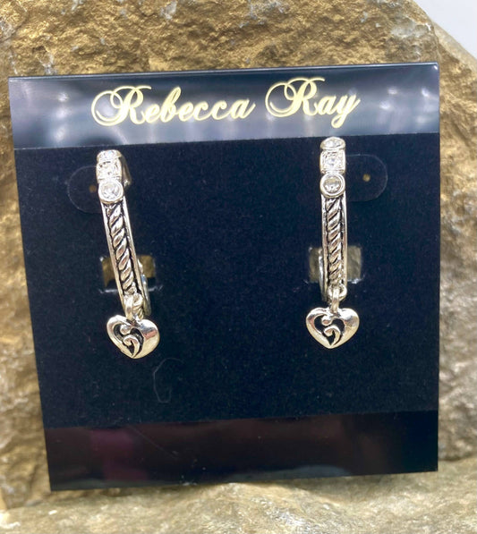 Rebecca Ray, créoles vintage avec pendentif cœur