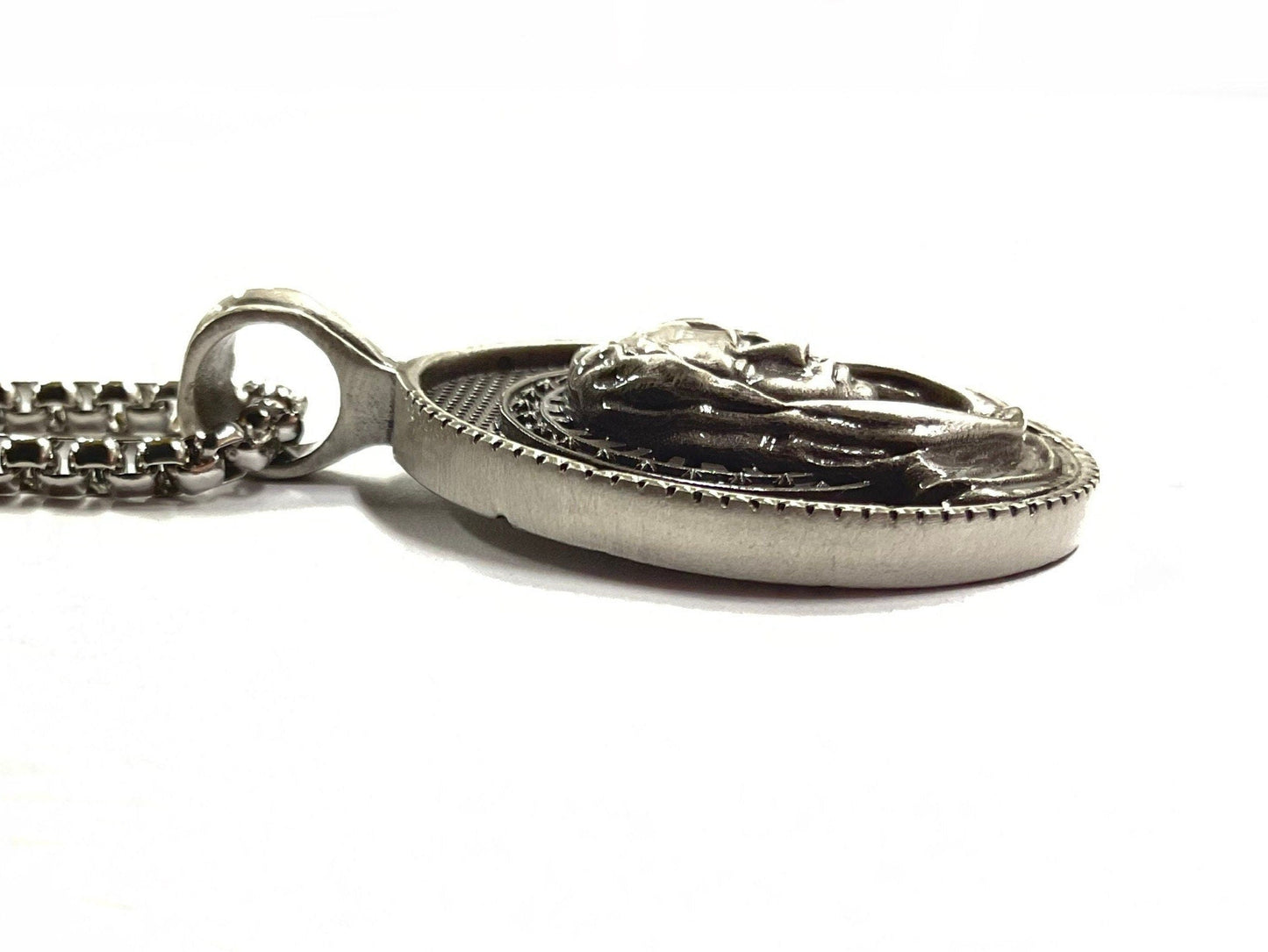 Gorgeous Mary Madonna halo nimbus Necklace Full Facial Profile Catholic Holy Mary Mother of God All Tin Antiqued Waterproof