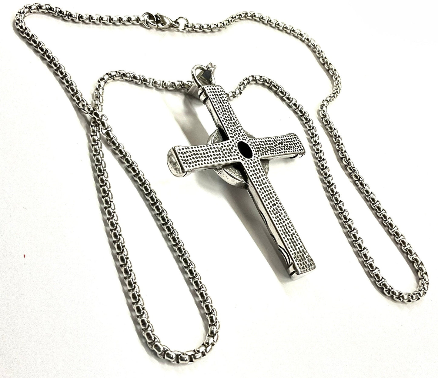 Turquoise Cross Celtic Sun Crucifix Catholic Waterproof All Stainless Steel Hypoallergenic Cross and Chain Necklace for Men hip hop Jesus