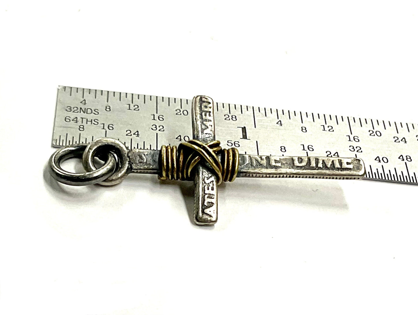 Solid Silver Cross US Coin Stamp Accent Stainless Steel Chain for Men Old World Silver Necklace Cross Super Box Chain Jesus