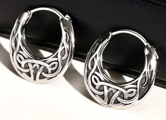 Mens celtic huggie hoop earrings womens irish knot triquetra claddaghs viking valknut scottish waterproof hypoallergenic stainless steel